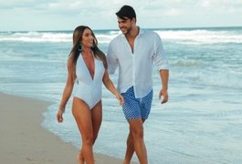 Em sintonia, Nicole Bahls e Marcelo Bimbi curtem litoral alagoano