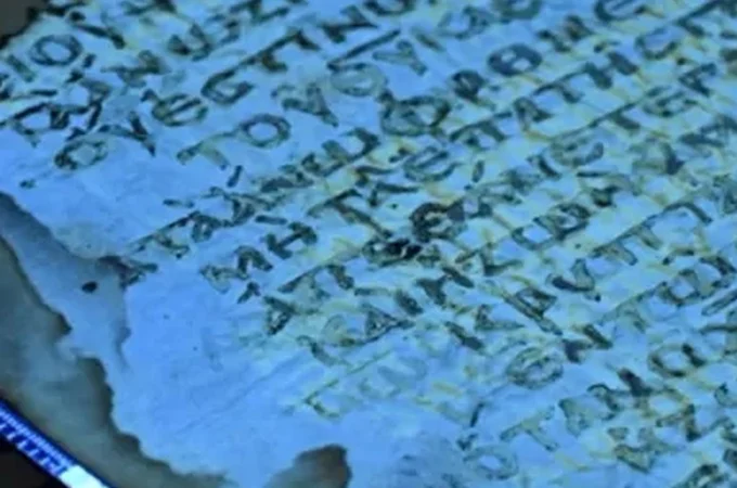 Pesquisadores recuperam mais de 40 páginas perdidas do Novo Testamento