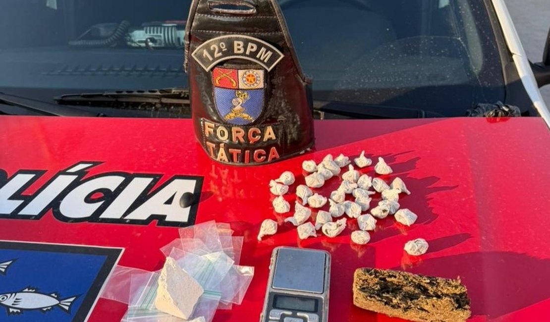 Foragido por homicídio, tráfico e organização criminosa é preso com cocaína e maconha, em Maceió