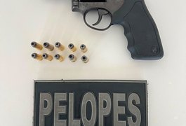 Caminhoneiro é preso por posse irregular de arma de fogo durante ação da PM em Arapiraca