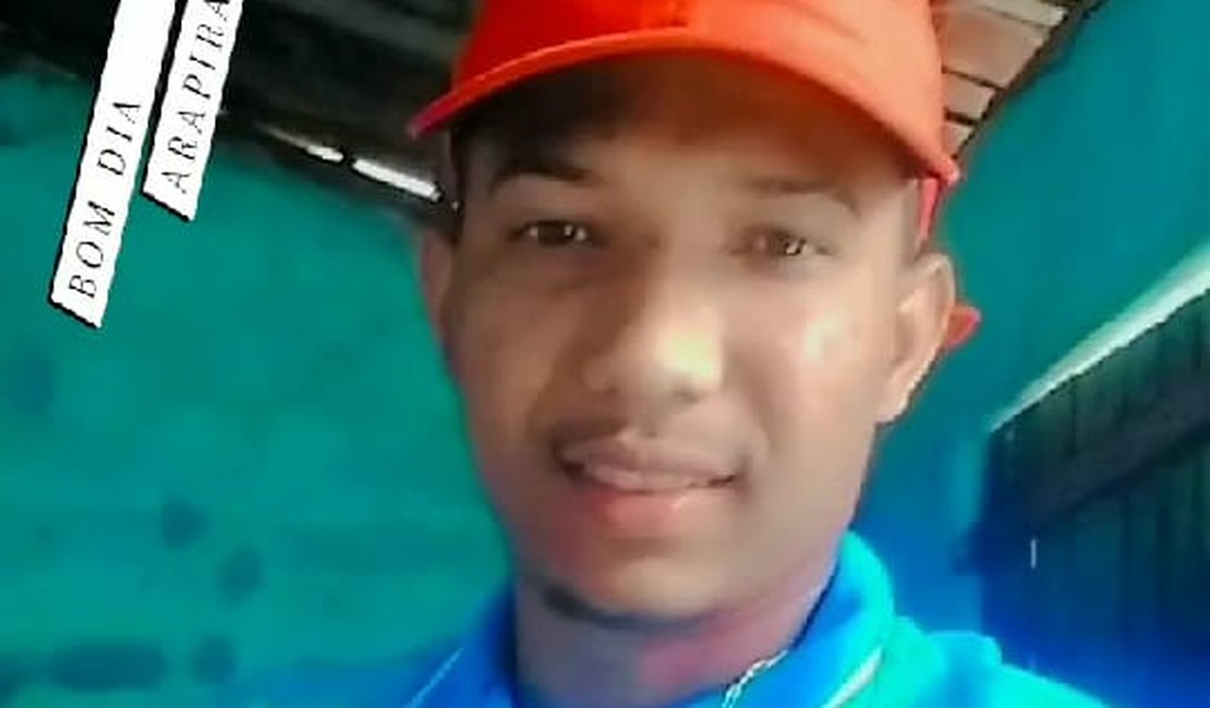 Jovem morre após ser esfaqueado durante confusão generalizada em bar de Campo Alegre
