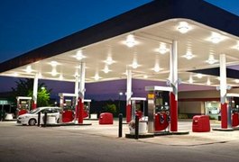 Governo de Alagoas adere a programa nacional para estabilizar preços do diesel importado