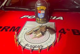 Força Tática do 4º Batalhão apreende arma e munições durante ação no Jardim Petrópolis