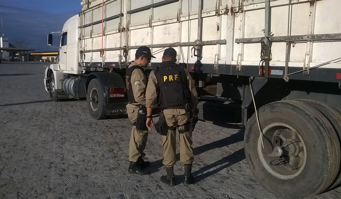 PRF combate fraudes veiculares com operação temática