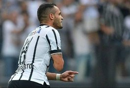 Corinthians vence a Ponte com ajuda da arbitragem e vai à semi do Paulista