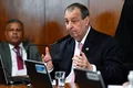 Omar Aziz é eleito governador do Amazonas e derrota Maria do Carmo com mais de 60% dos votos