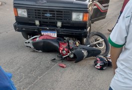 VÍDEO. Colisão é registrada próximo à base do Samu, em Arapiraca