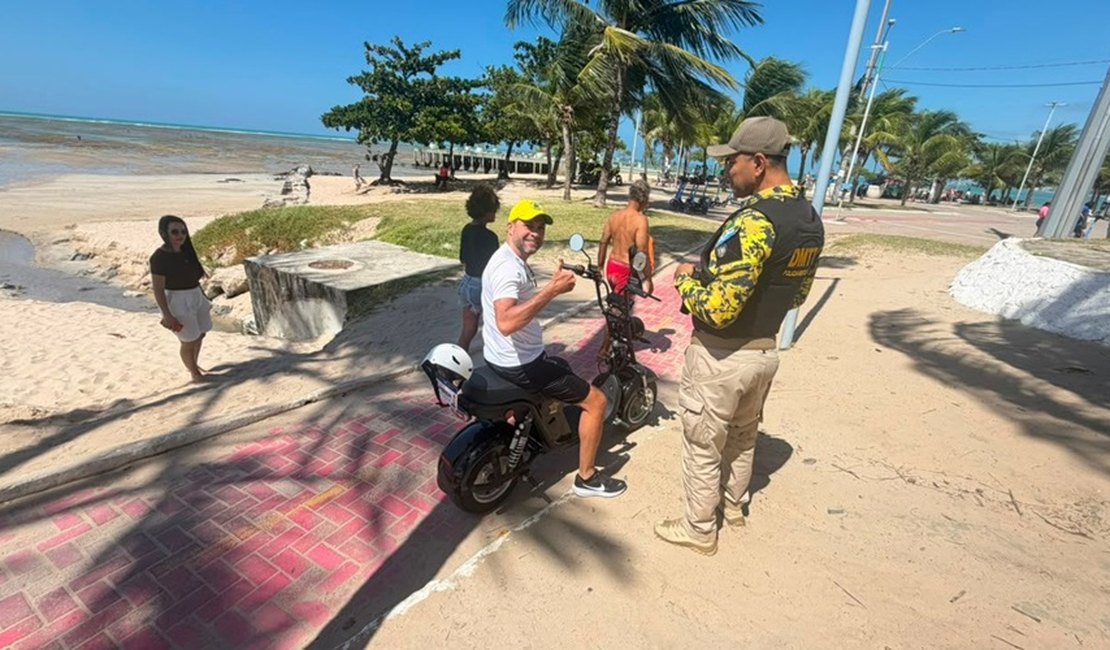 DMTT realiza operação Passeio Seguro na orla de Maceió e no Murilópolis