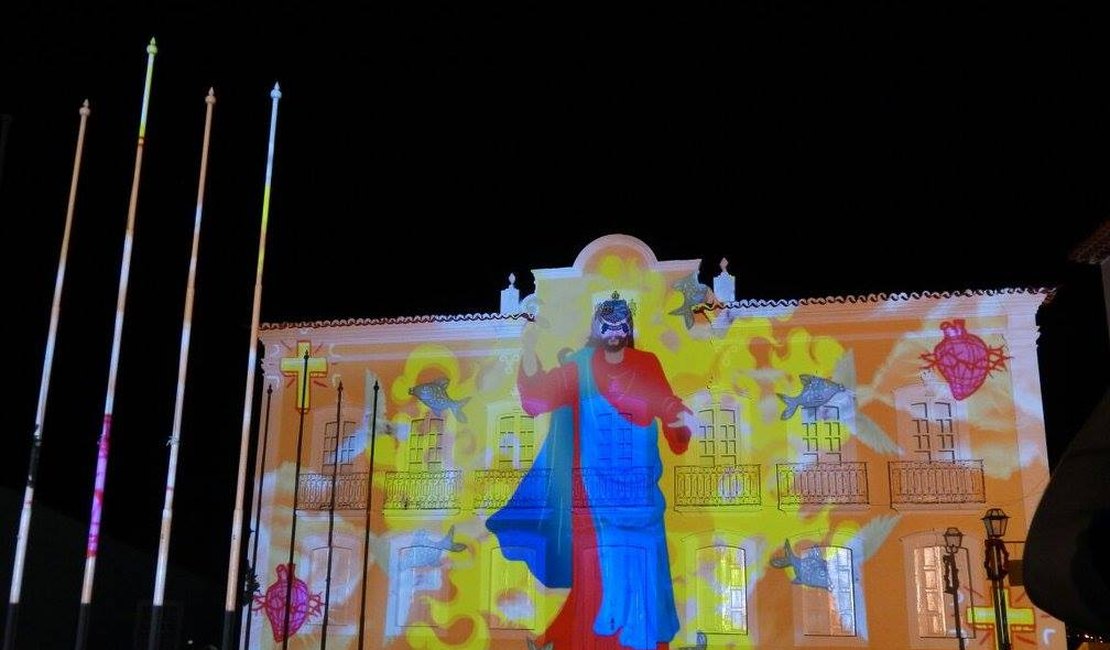 Penedo Luz apresenta vídeo mapping e shows na Praça Barão de Penedo nesta quinta, 15