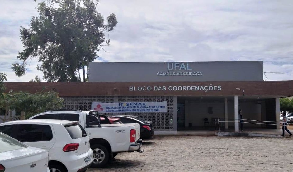 Colação de Grau Social da UFAL Arapiraca é marcada por discursos em defesa das universidades públicas