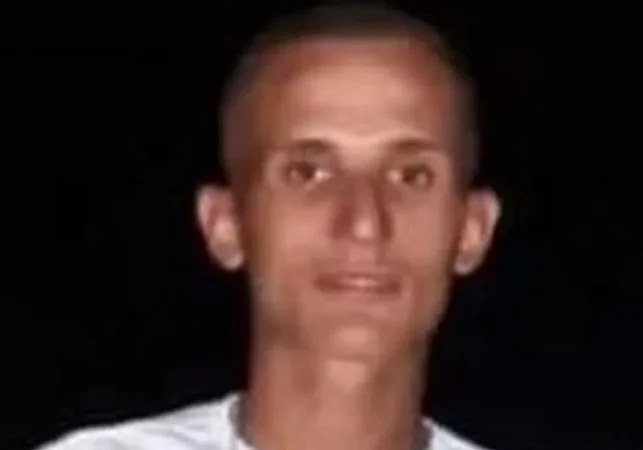 Jovem morre após colisão de motocicleta com picape na BR-101, em Joaquim Gomes