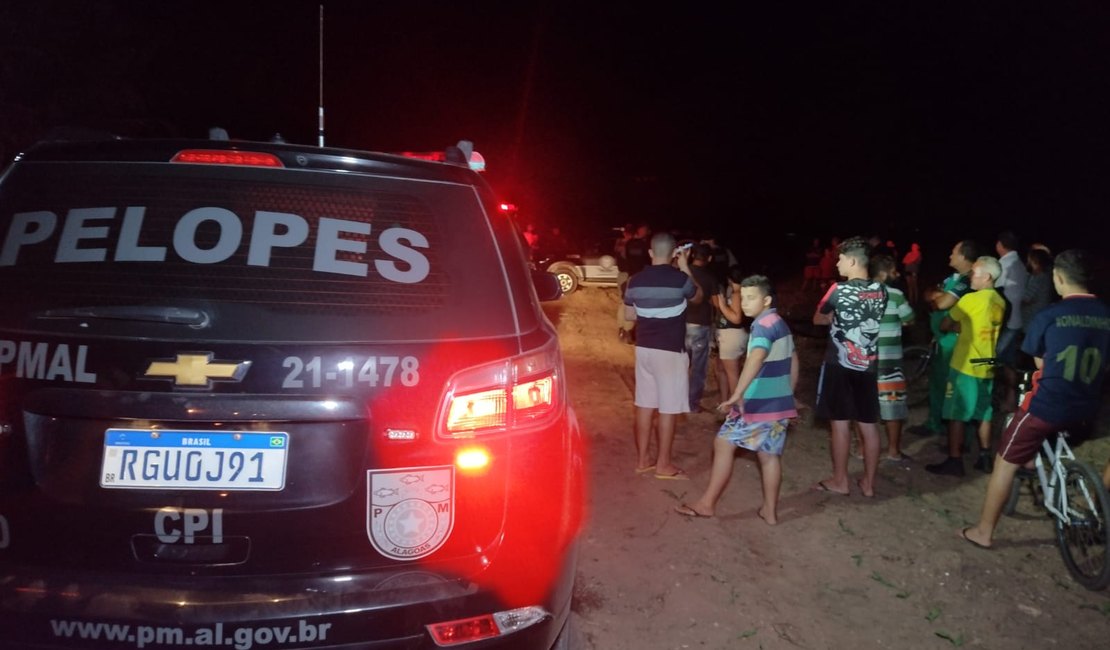 Homem é assassinado em cima de moto quando voltava do trabalho em Arapiraca