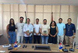 Sedics e UFAL discutem implantação do Armazém Alagoas + Cooperativa no Campus Arapiraca