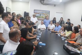 Luciano Barbosa assina Ordem de Serviço para construção de creche no bairro Itapoã, em Arapiraca