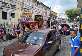 Morre motorista por aplicativo que foi espancado por ambulantes no Centro de Maceió