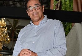 Depois de reinfecção por Covid-19, Luciano Szafir é internado no Rio