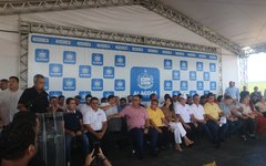 Prefeito Leandro Silva comemora inauguração da ligação estratégica entre a BR 101 e a AL 220, em Junqueiro