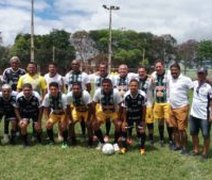 Futebol solidário conquista ex-jogadores e sócios torcedores do ASA