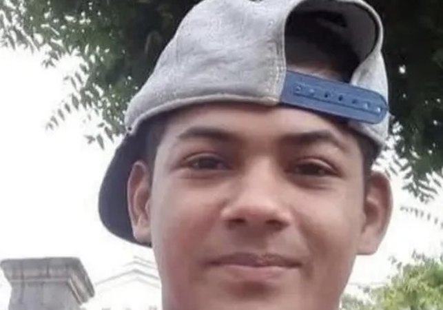 Homem é morto a facadas durante festa em Piaçabuçu; suspeito é preso