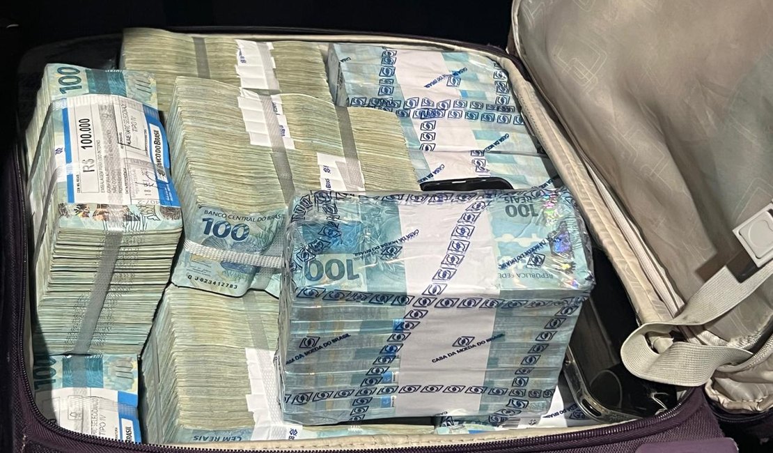 Diretor de empresa de iluminação pública de Maceió é preso com R$ 2 milhões, durante ação entre as polícias de Alagoas e Sergipe