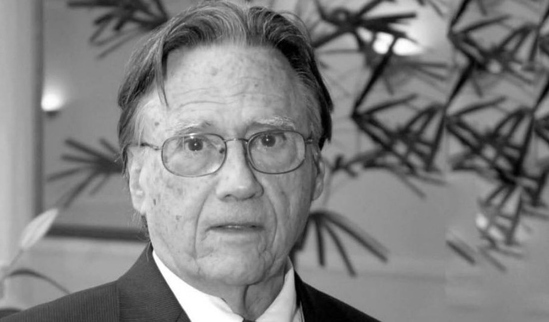 Carlos Lemos, arquiteto, professor emérito da USP e parceiro de Niemeyer no Copan, morre aos 100