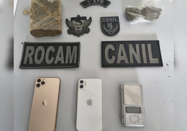 CANIL e ROCAM do 3º BPM apreendem drogas e conduzem suspeitos por tráfico em Arapiraca