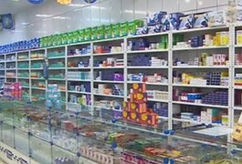 Homem armado assalta Farmácia Globo no Centro de Arapiraca