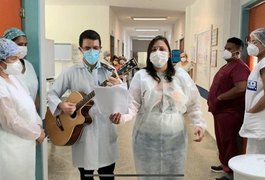 Musicoterapia promove a recuperação humanizada dos pacientes no HE do Agreste