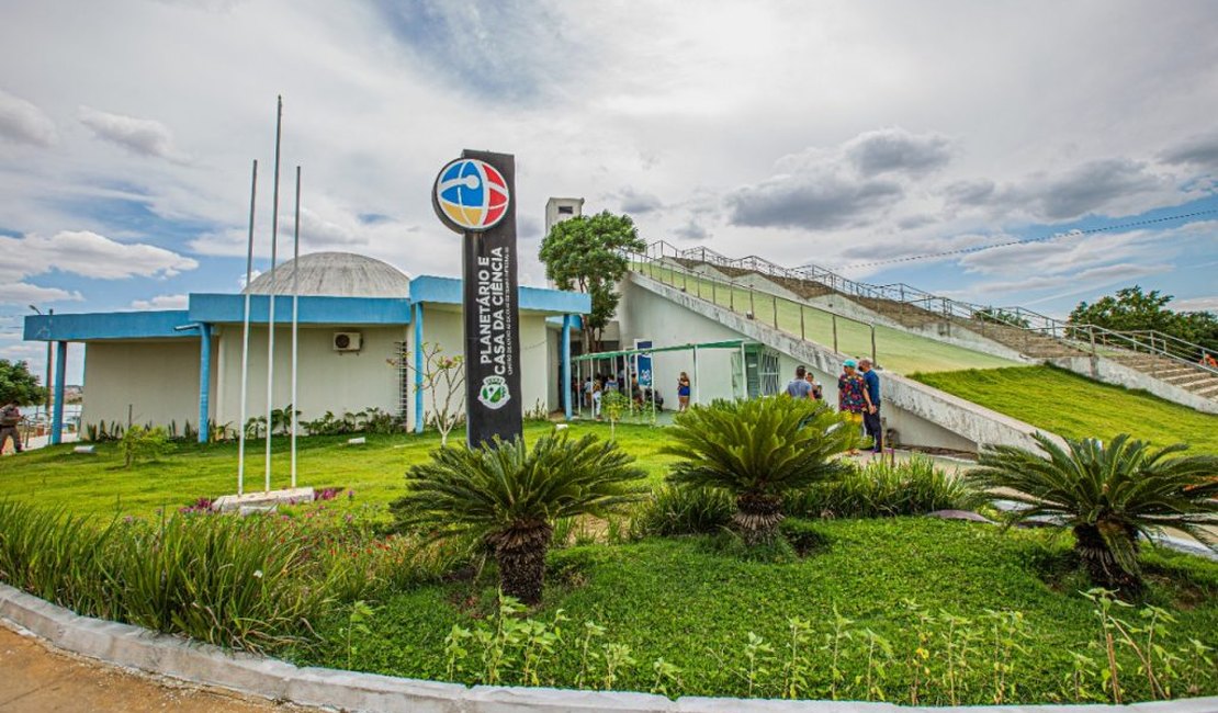 Arapiraca realiza aulão preparatório on-line para Olimpíada Brasileira de Astronomia