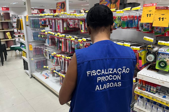 Volta às aulas: Procon Alagoas divulga resultado de pesquisa de preços em papelarias