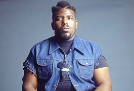 Morre DJ americano Afrika Bambaataa, ligado ao funk carioca