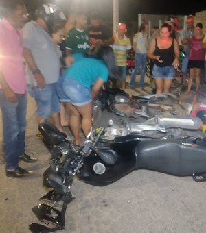 Vídeo: Colisão envolvendo duas motocicletas deixa condutores feridos em Arapiraca