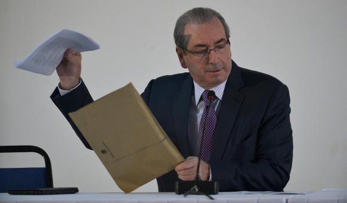 Eduardo Cunha nega renúncia e a intenção de fazer delação à Lava Jato