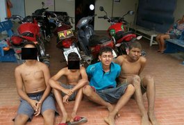 PM de Arapiraca apreende quatro motos roubadas e quatro jovens são detidos
