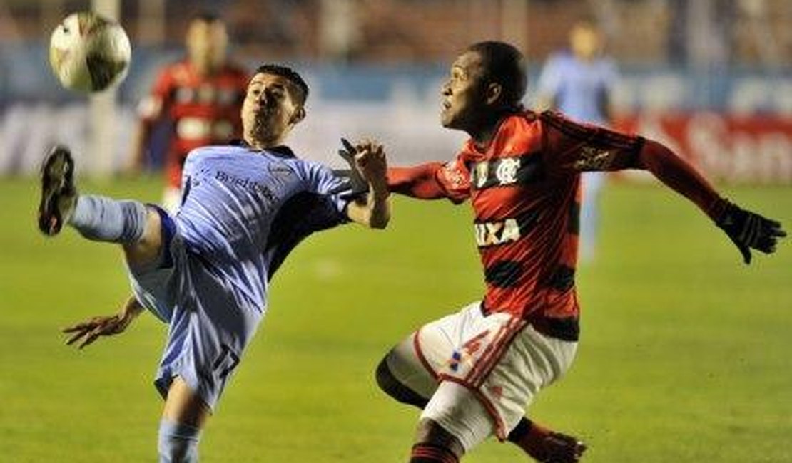 Bolívar vence flamengo por 1 a 0, e empurra o fla para a Lanterna do grupo 7