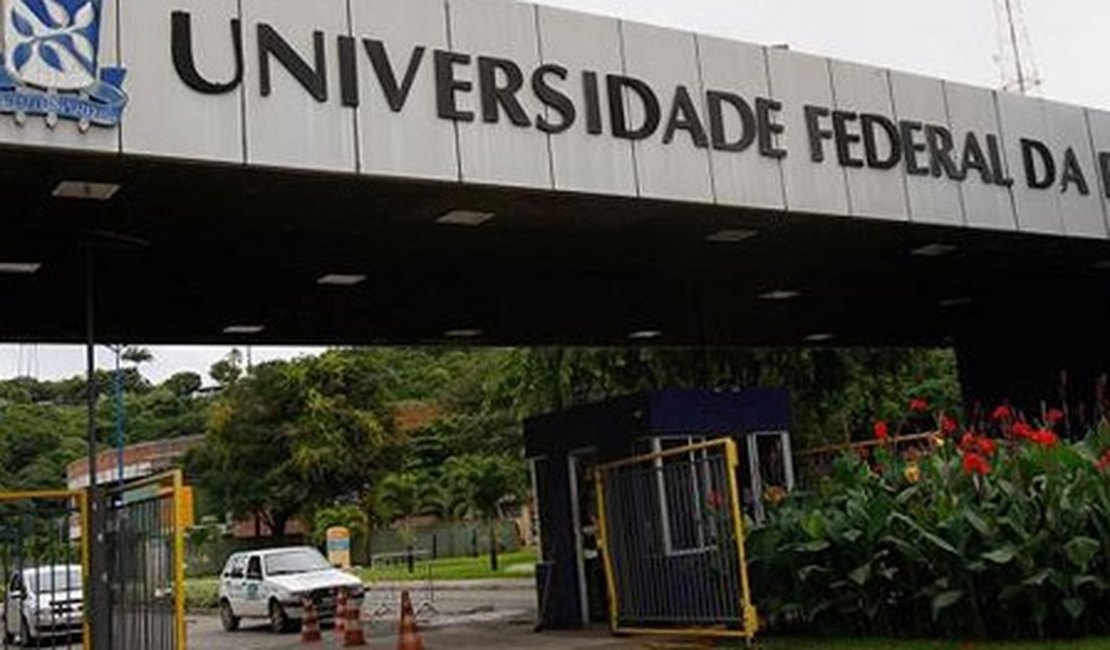 Universidades federais ameaçam paralisar atividades no 2º semestre