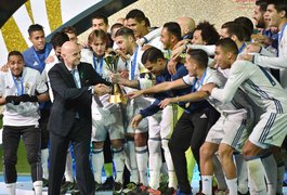 Real Madrid chega ao penta mundial e é recordista de títulos