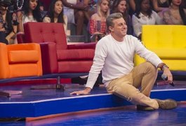 Luciano Huck nega ter apagado fotos com Aécio Neves: 'Não haveria razão'