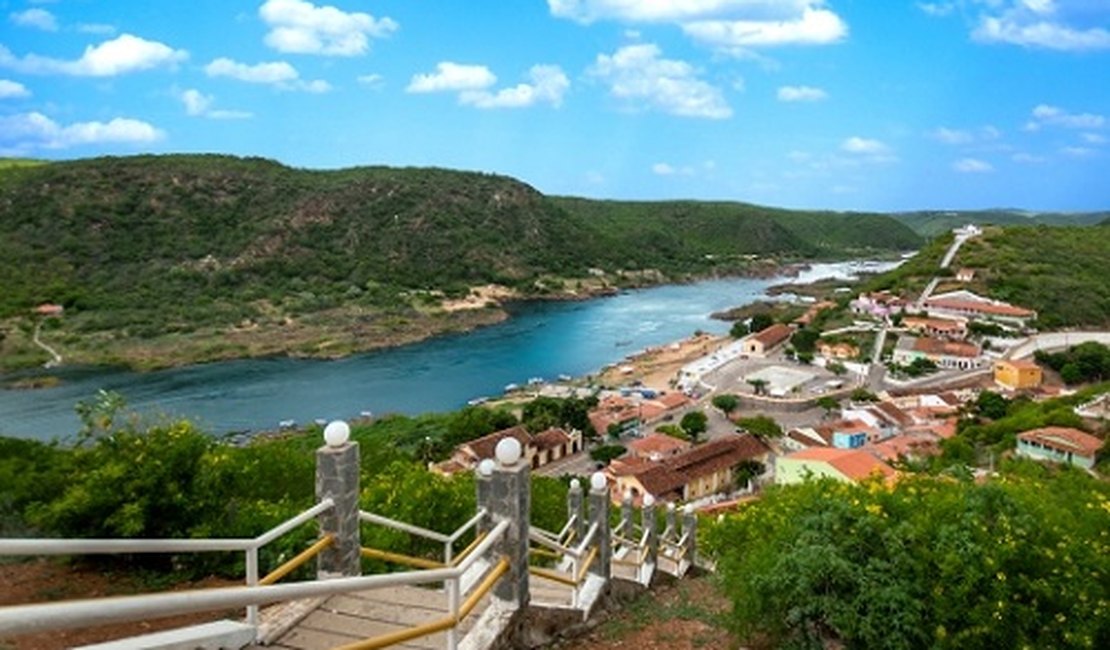 Rota de voo que liga Recife a Paulo Afonso promete movimentar turismo no Sertão de AL