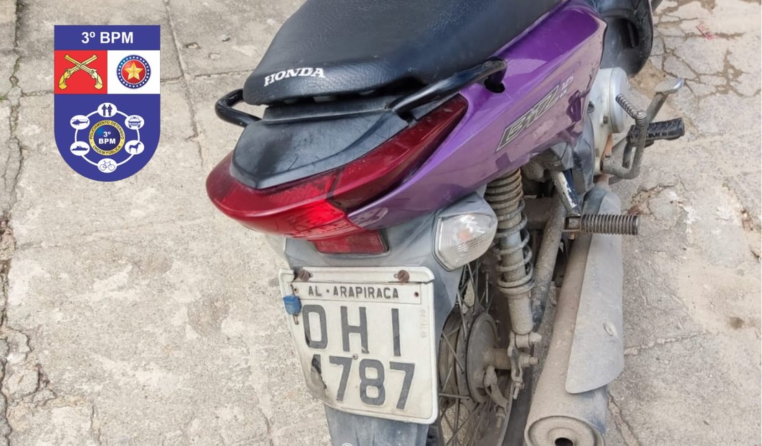 Indivíduo de 29 anos é preso com motocicleta roubada, em Arapiraca