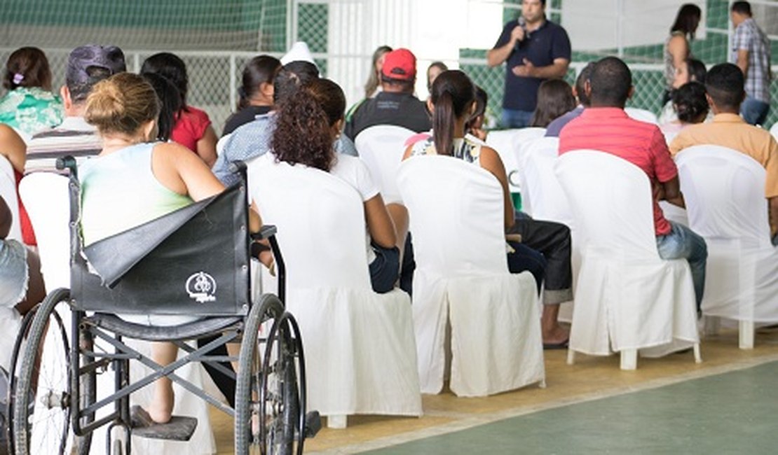 Pacientes com problema de locomoção recebem equipamentos novos em Girau do Ponciano