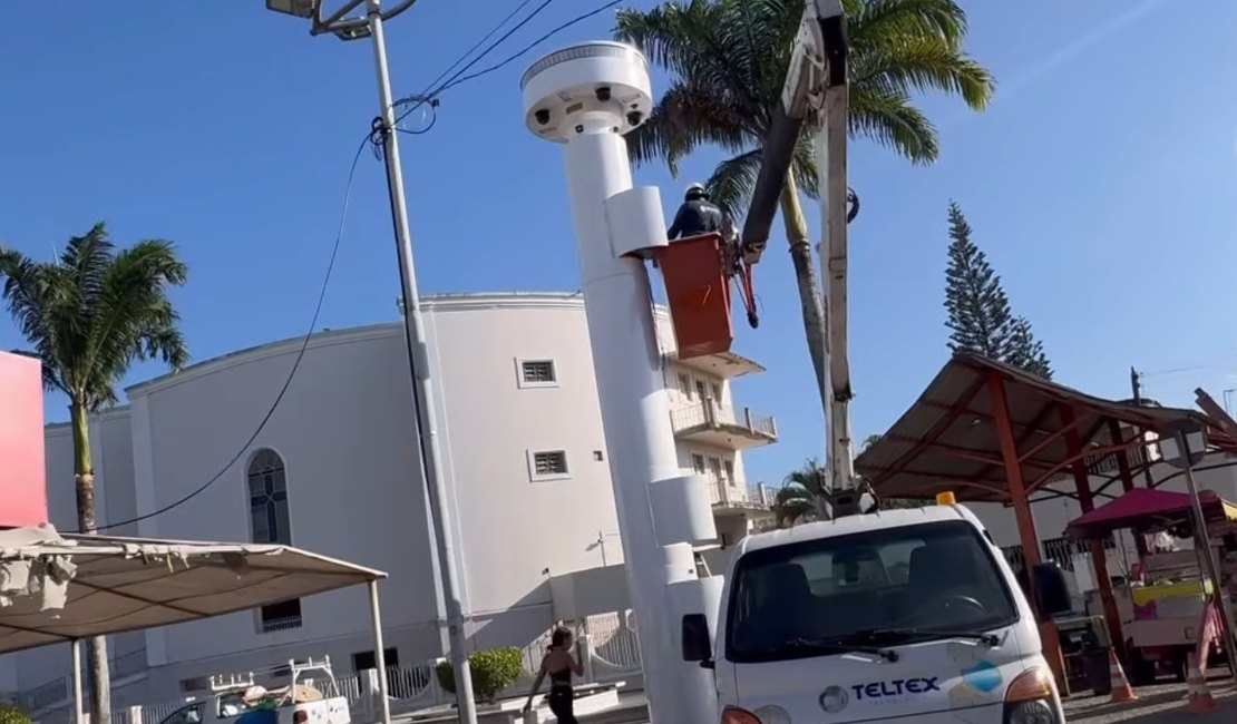 Totem de videomonitoramento é instalado no centro de Arapiraca