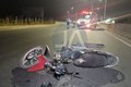 Homem perde o controle da direção de motocicleta, colide em poste e morre, em Arapiraca