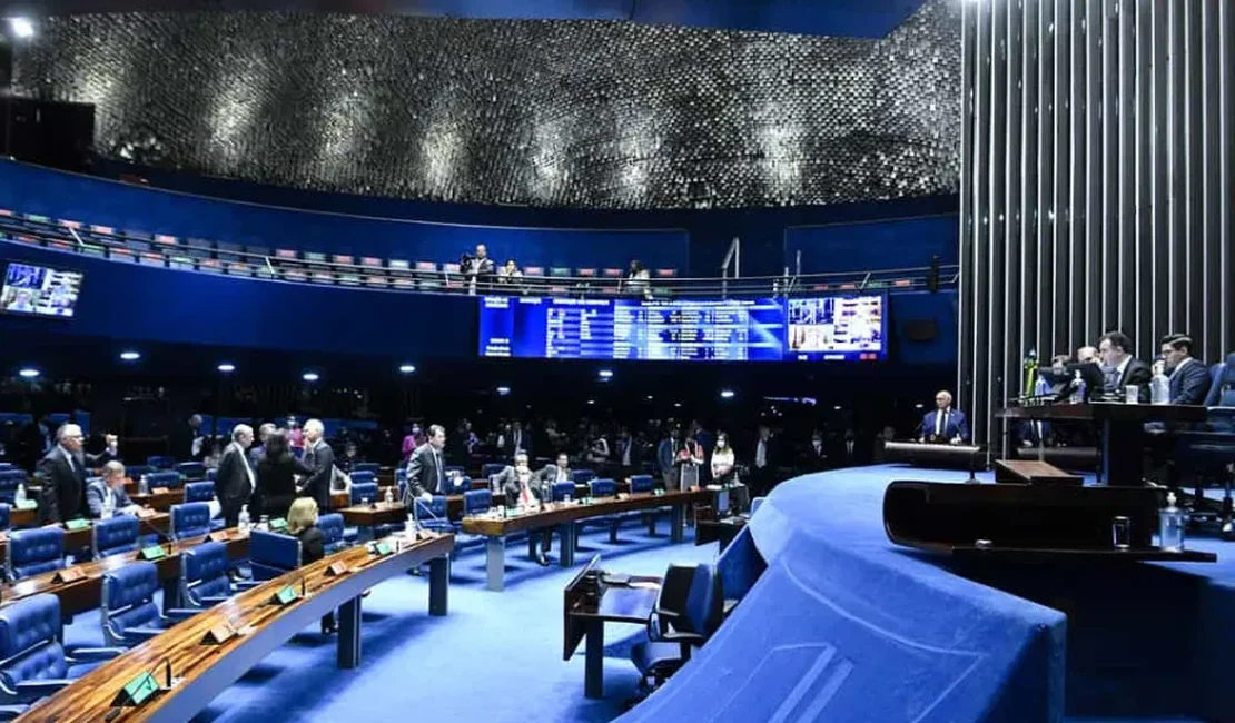 CCJ do Senado aprova voto impresso na reforma eleitoral