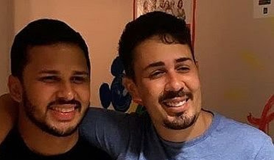 Marido de Carlinhos Maia é convidado a se retirar de parque da Disney