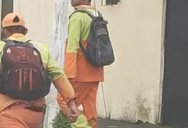 Golpe: Falsos garis estão ﻿pedindo dinheiro à população de Maceió