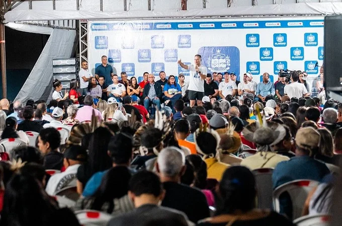 Renan Filho destaca programa que levou desenvolvimento e asfalto a mais de 85 povoados de AL