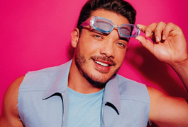 Após réveillon em Maceió, banda de Safadão testa positivo para covid-19 e cancela agenda