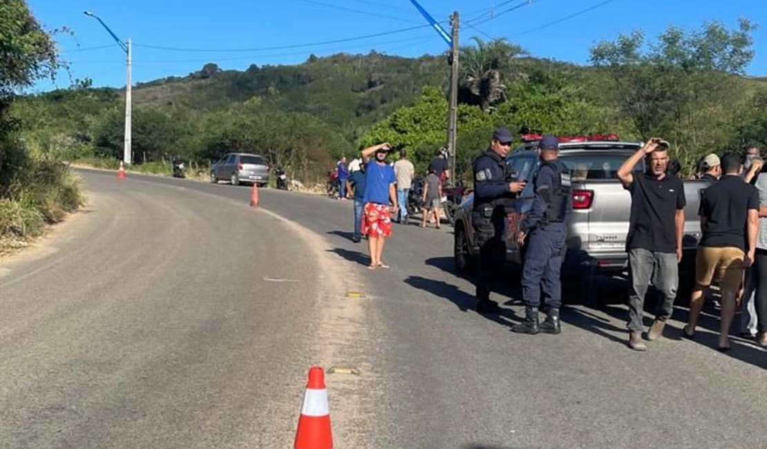 Sequência de acidentes deixa duas mulheres mortas e homens feridos em Mata Grande