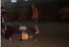 Idoso é atropelado por motocicleta em frente ao Cisp, às margens da BR-104 em ﻿Rio Largo